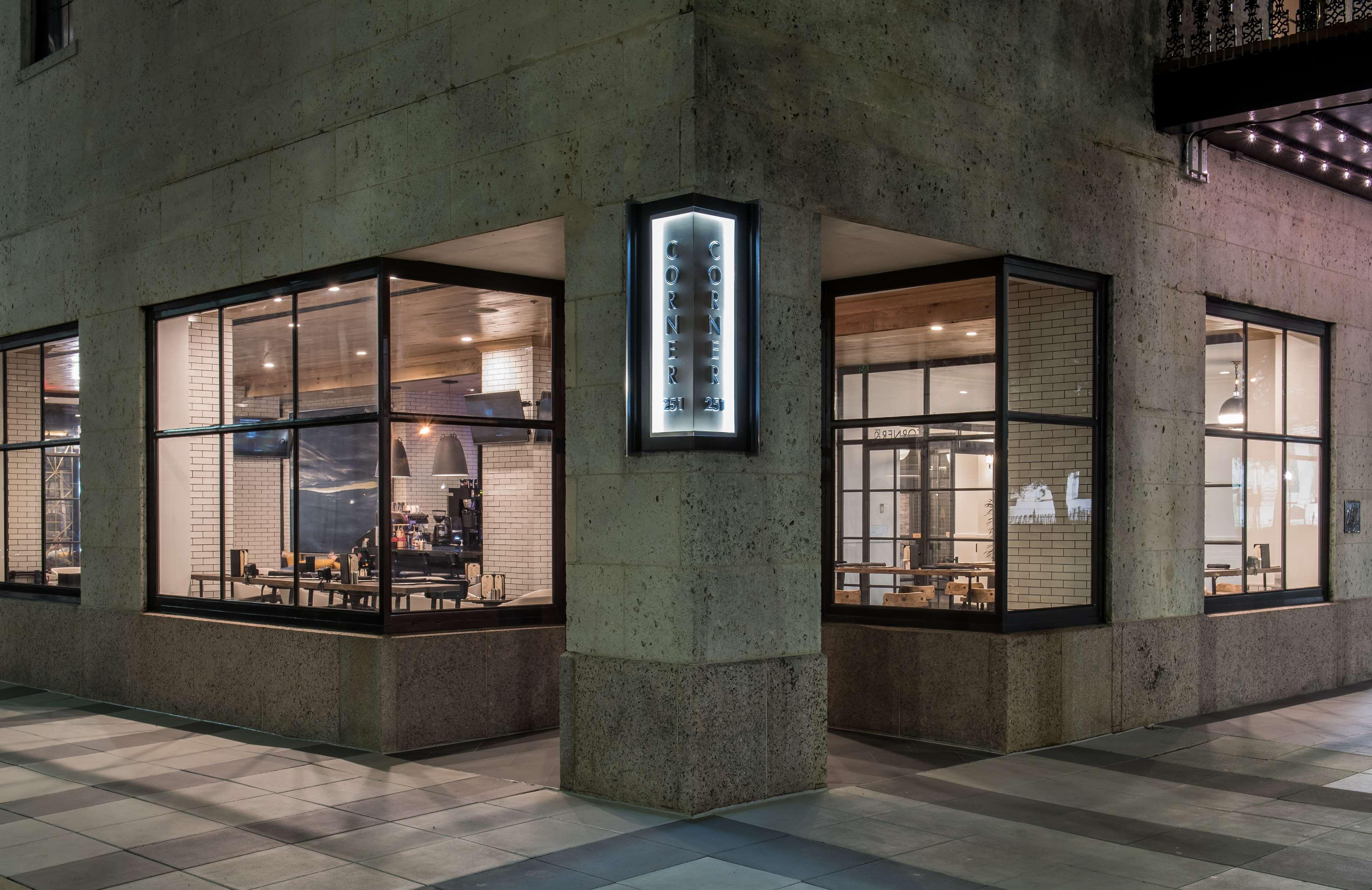 ホテル The Admiral, Downtown Historic District モービル エクステリア 写真